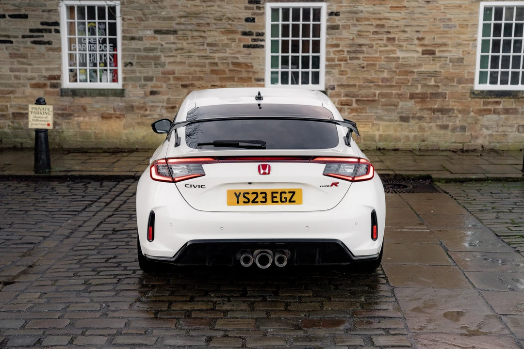 2023 Honda FL5 Civic Type R - Image 7 of 31