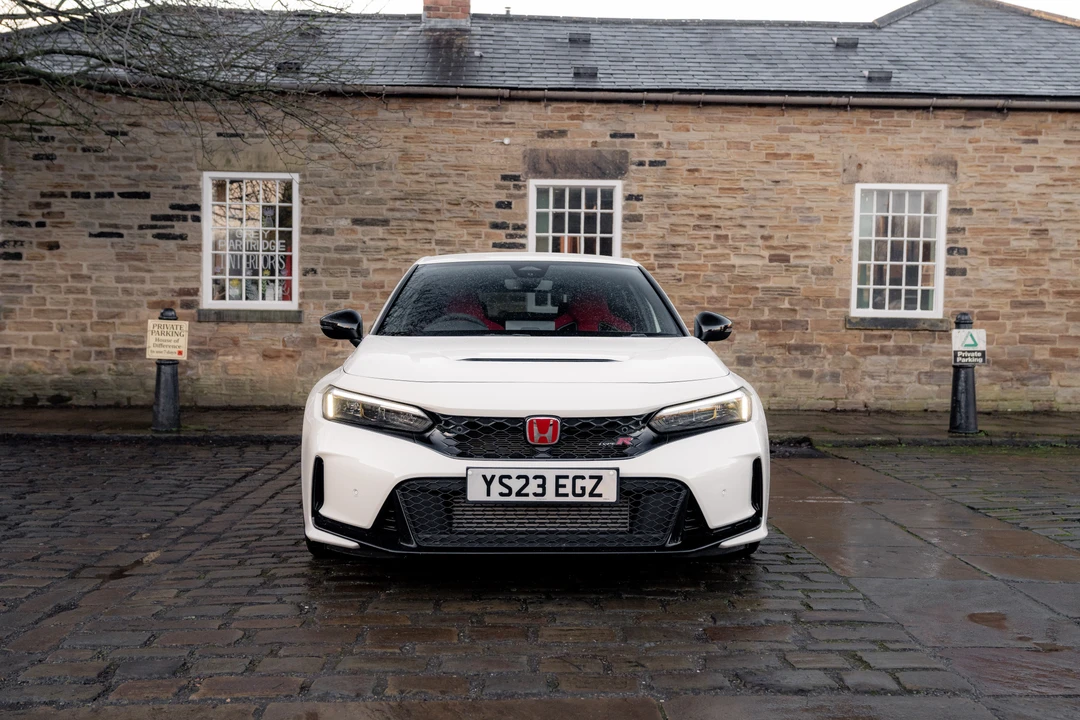 2023 Honda FL5 Civic Type R - Image 3 of 31