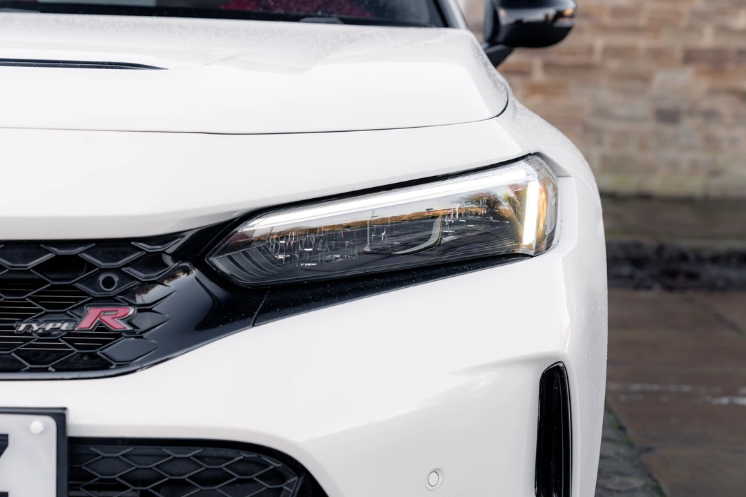 2023 Honda FL5 Civic Type R - Image 28 of 31