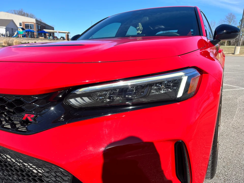 2023 Honda FL5 Civic Type R - Image 11 of 31