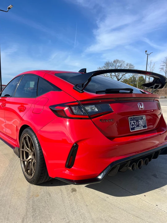 2023 Honda FL5 Civic Type R - Image 17 of 31