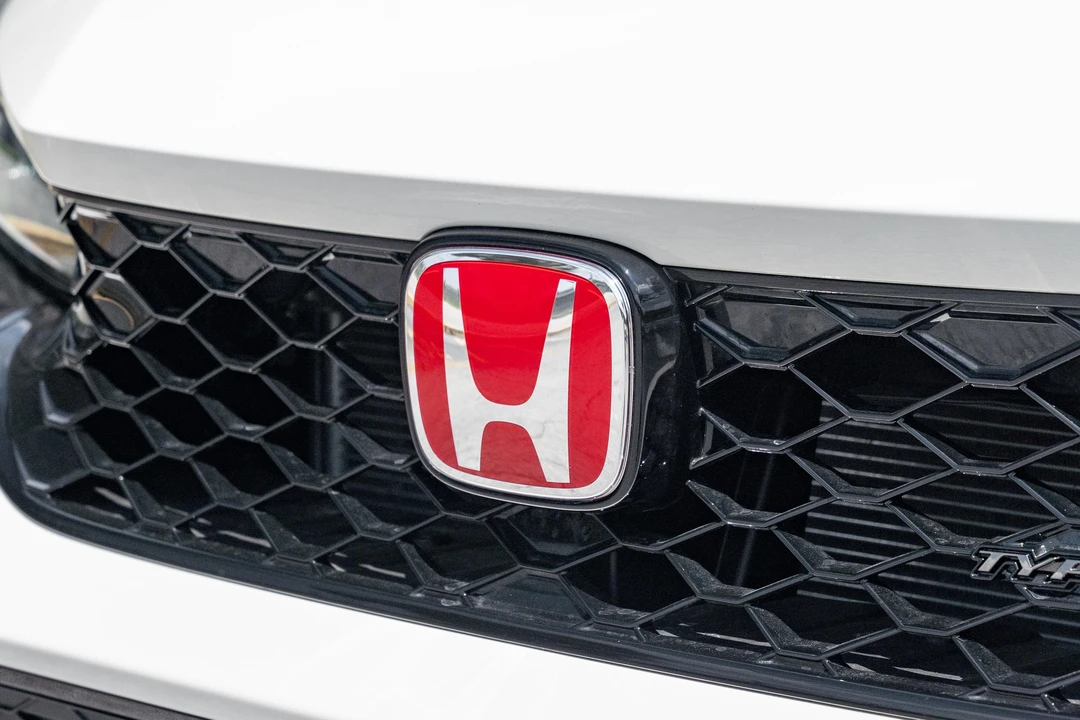 2023 Honda FL5 Civic Type R - Image 19 of 31