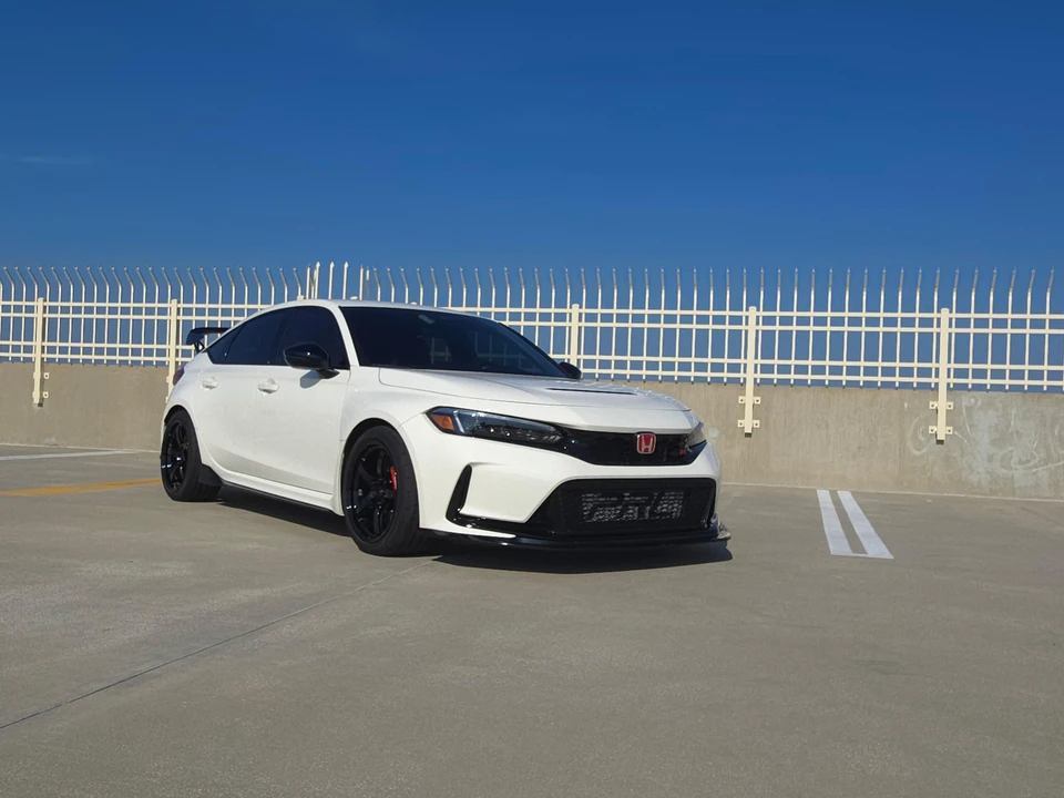 2023 Honda FL5 Civic Type R - Image 12 of 31