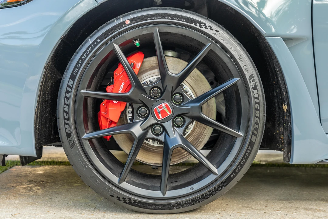 2023 Honda FL5 Civic Type R - Image 16 of 31