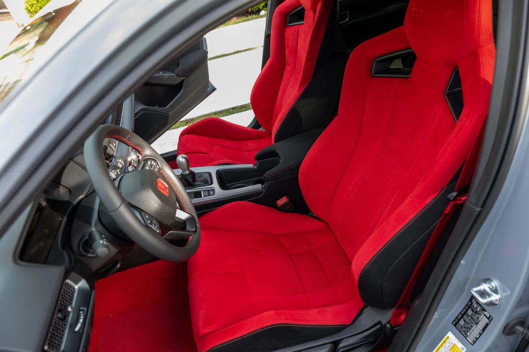 2023 Honda FL5 Civic Type R - Image 19 of 31