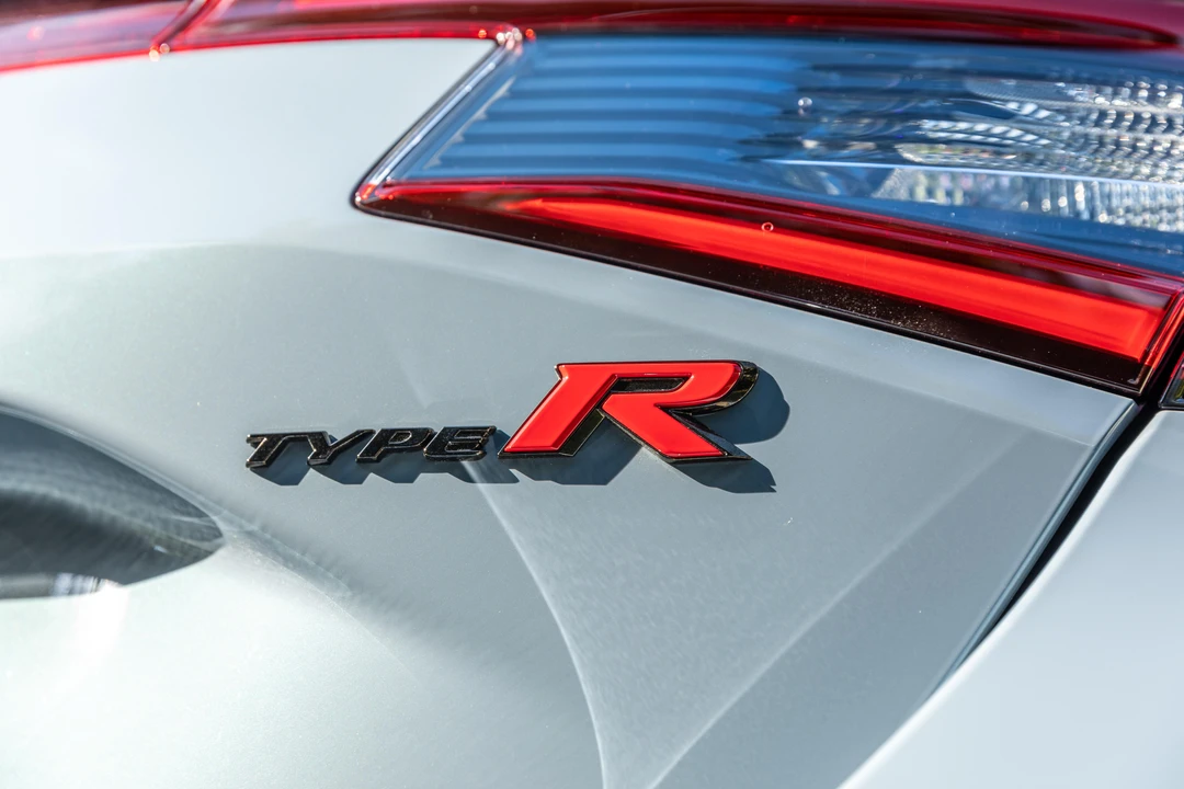 2023 Honda FL5 Civic Type R - Image 12 of 31