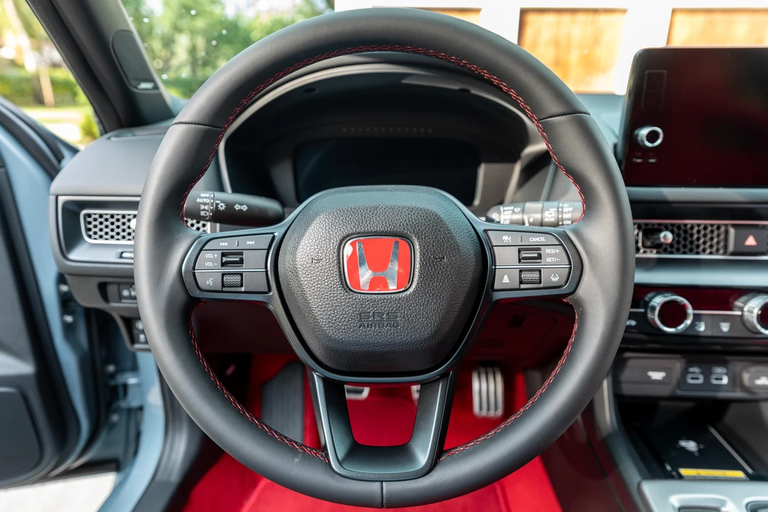 2023 Honda FL5 Civic Type R - Image 25 of 31