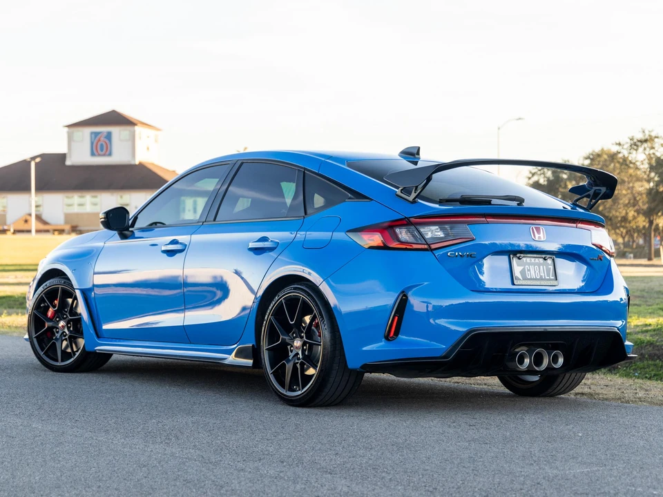 2023 Honda FL5 Civic Type R - Image 7 of 31