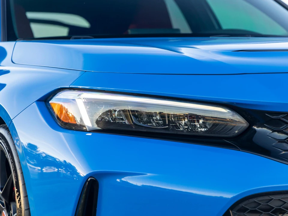 2023 Honda FL5 Civic Type R - Image 10 of 31