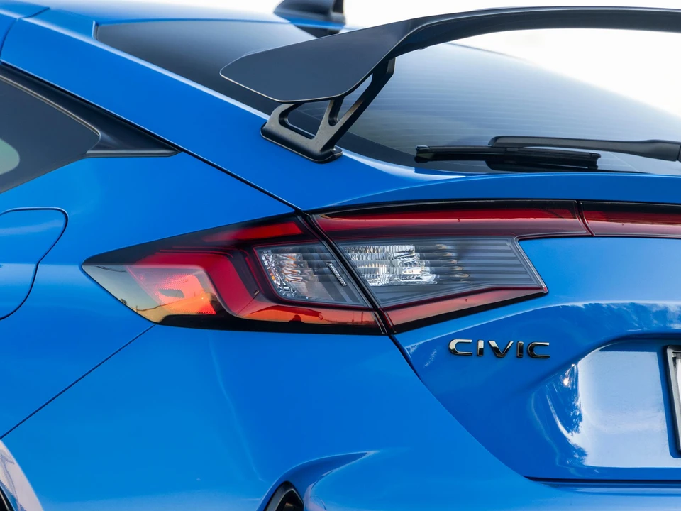 2023 Honda FL5 Civic Type R - Image 21 of 31