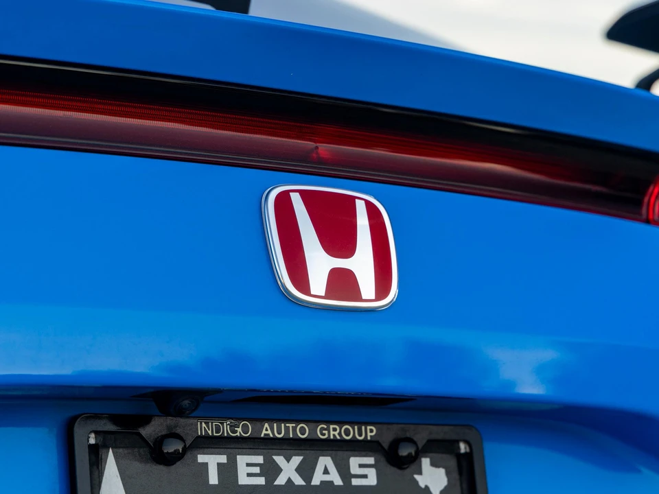 2023 Honda FL5 Civic Type R - Image 24 of 31