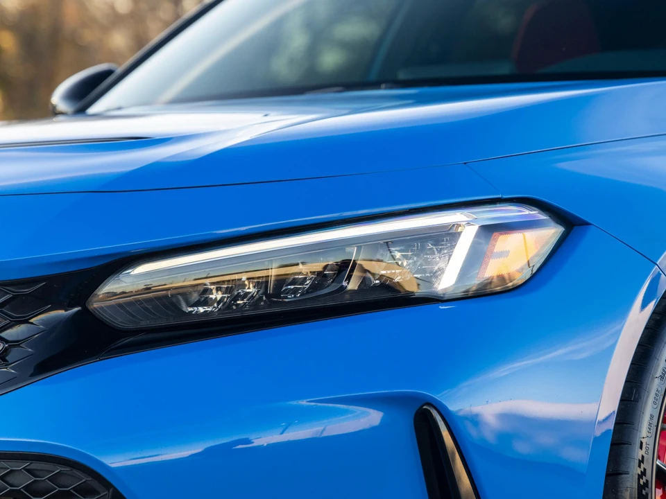 2023 Honda FL5 Civic Type R - Image 13 of 31