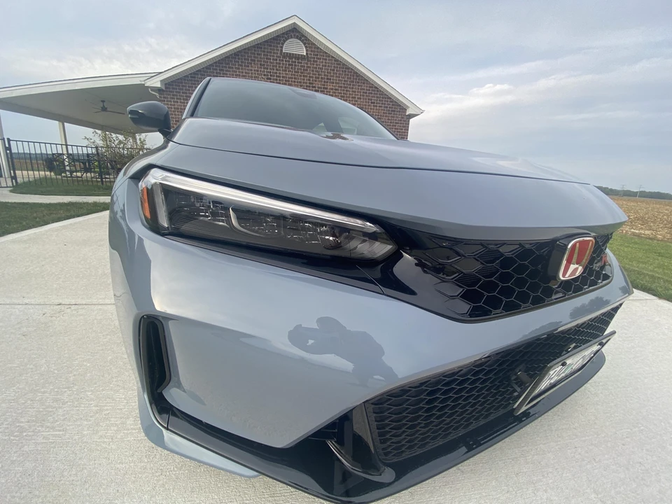 2023 Honda FL5 Civic Type R - Image 16 of 31