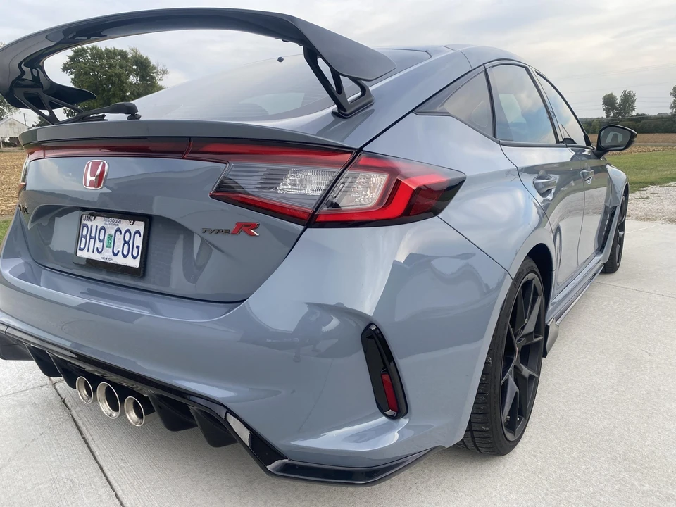 2023 Honda FL5 Civic Type R - Image 30 of 31