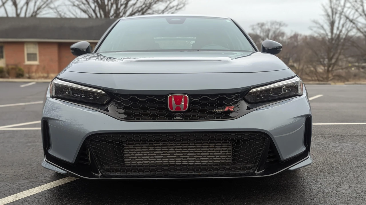 2023 Honda FL5 Civic Type R - Image 6 of 31