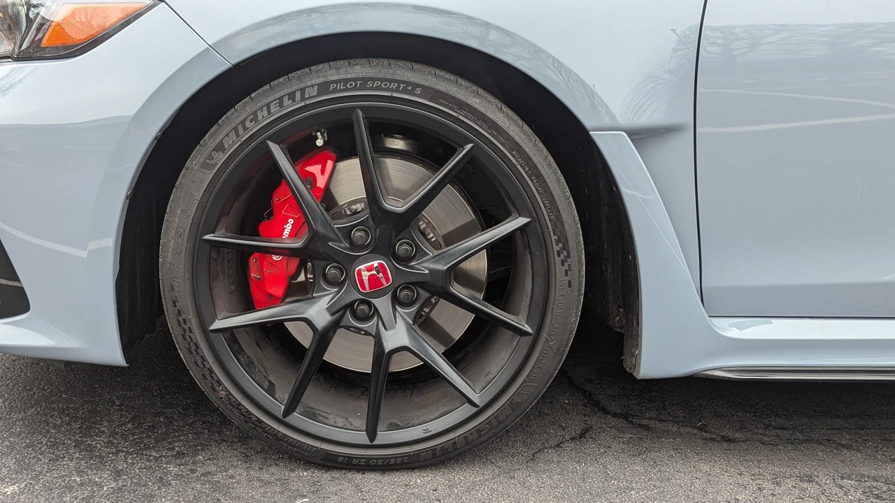 2023 Honda FL5 Civic Type R - Image 30 of 31