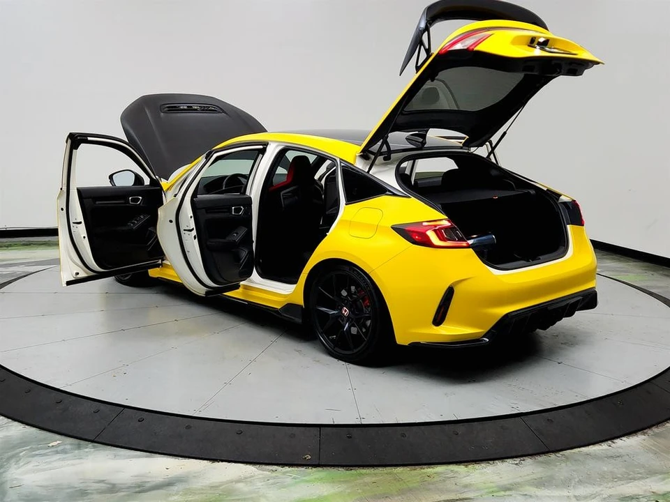 2023 Honda FL5 Civic Type R - Image 12 of 31