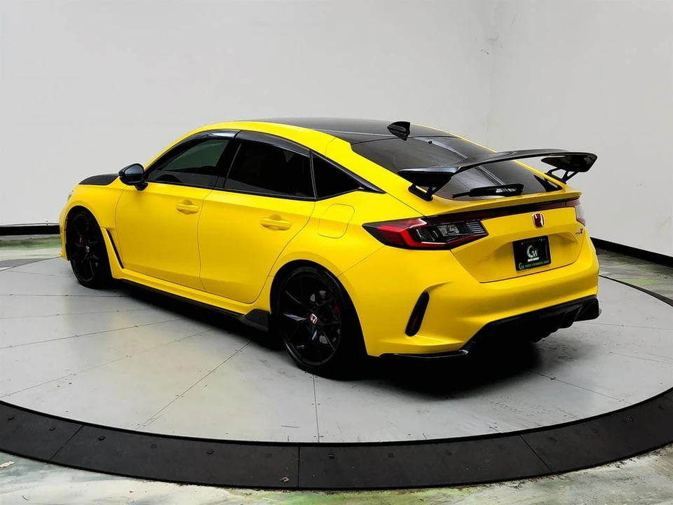 2023 Honda FL5 Civic Type R - Image 7 of 31