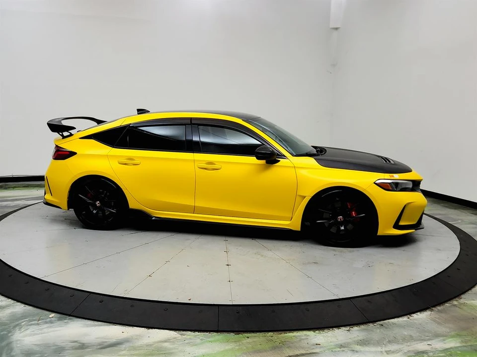 2023 Honda FL5 Civic Type R - Image 5 of 31