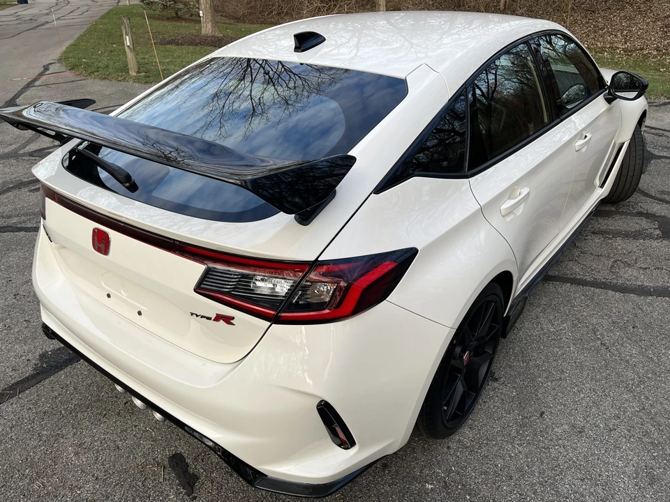 2023 Honda FL5 Civic Type R - Image 17 of 31