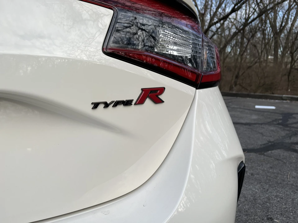 2023 Honda FL5 Civic Type R - Image 25 of 31