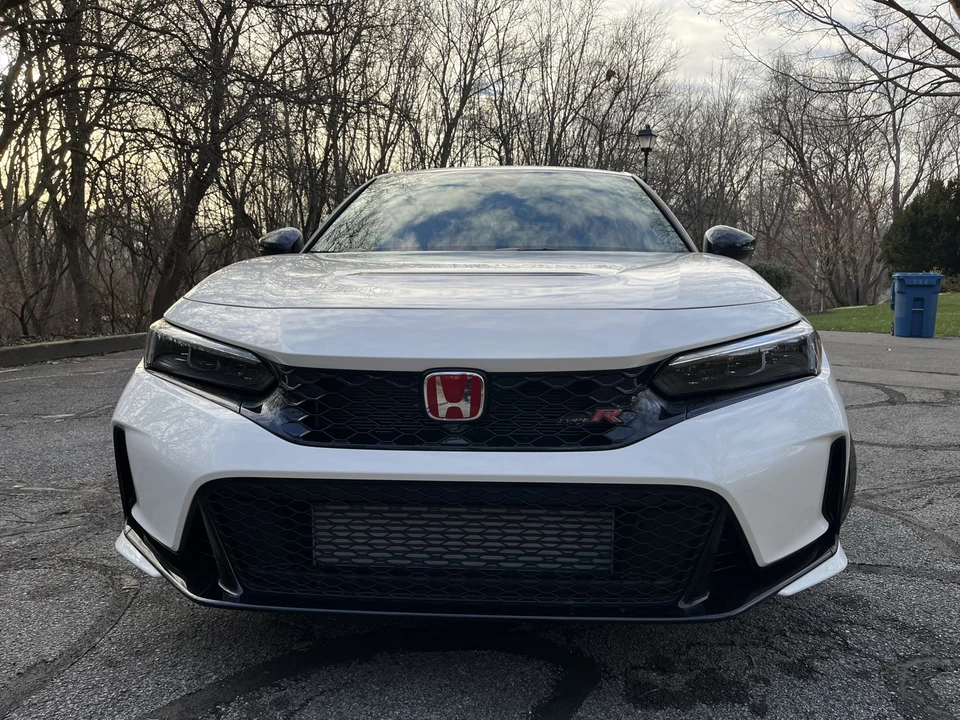 2023 Honda FL5 Civic Type R - Image 5 of 31