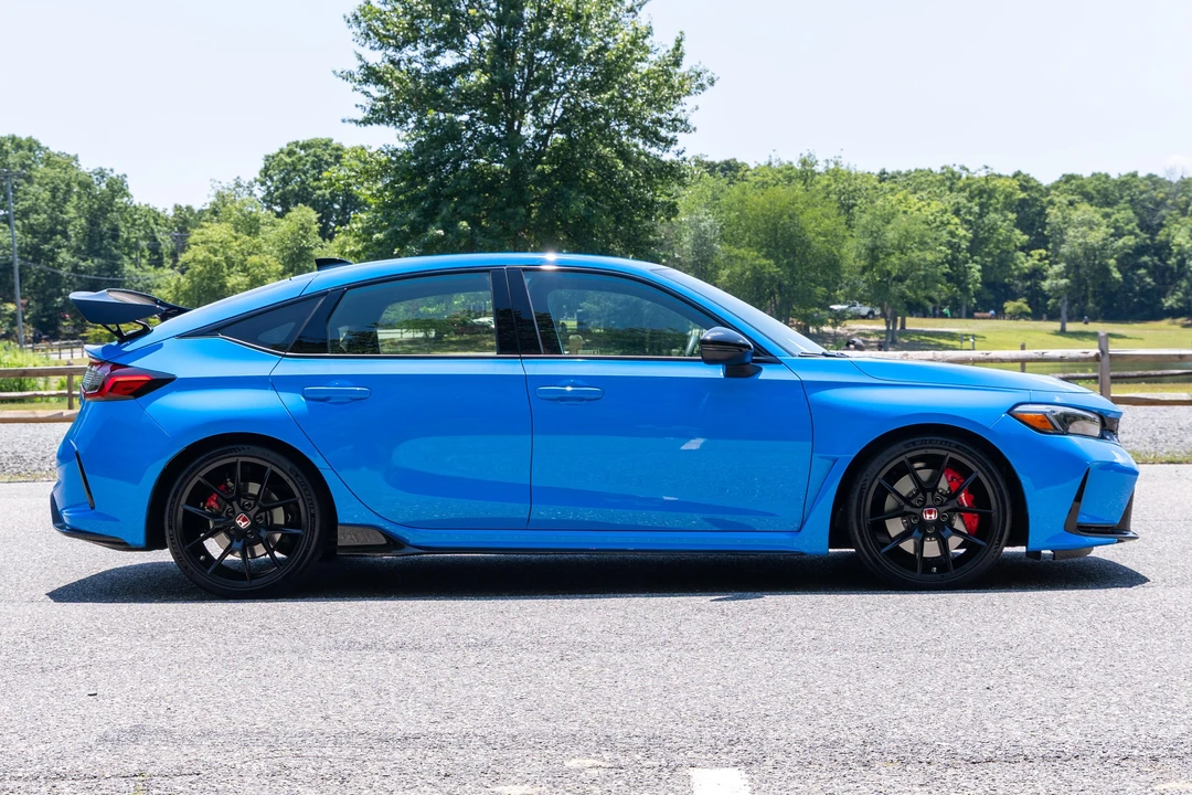 2023 Honda FL5 Civic Type R - Image 3 of 31
