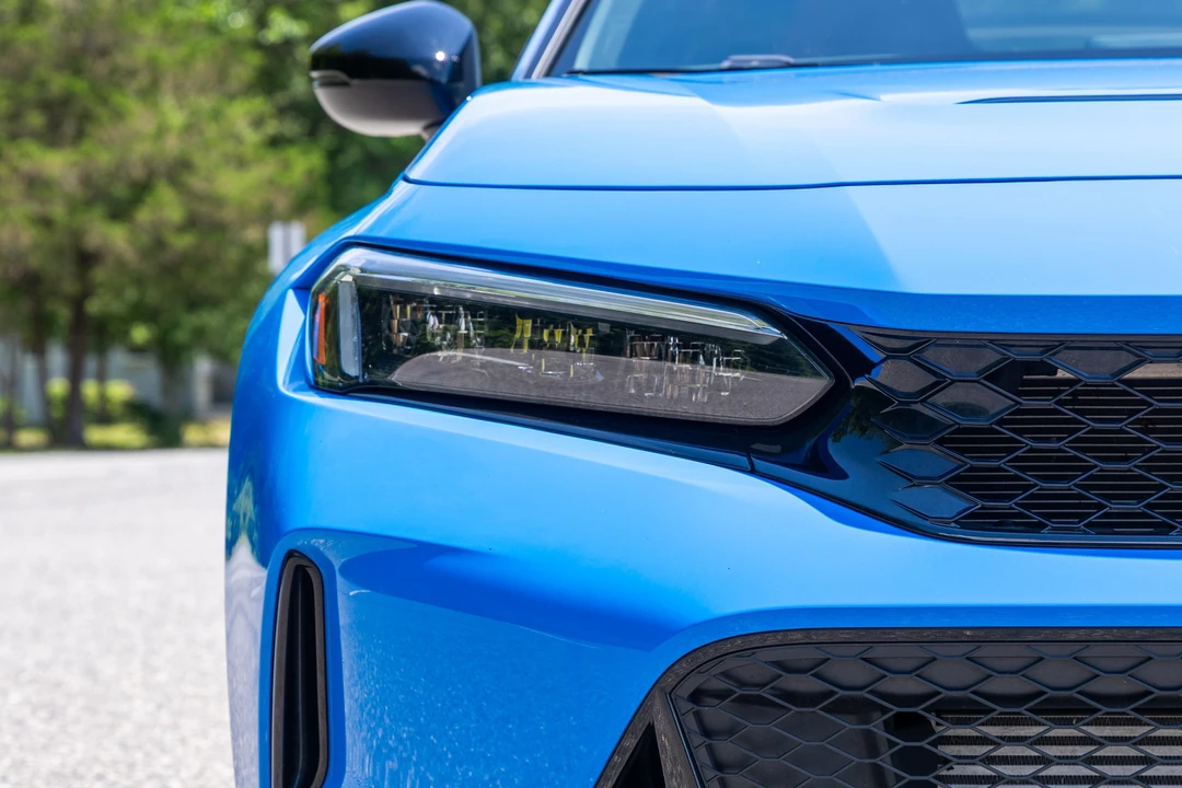 2023 Honda FL5 Civic Type R - Image 12 of 31