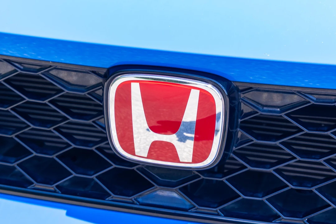 2023 Honda FL5 Civic Type R - Image 14 of 31