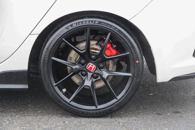 2023 Honda FL5 Civic Type R - Image 10 of 12