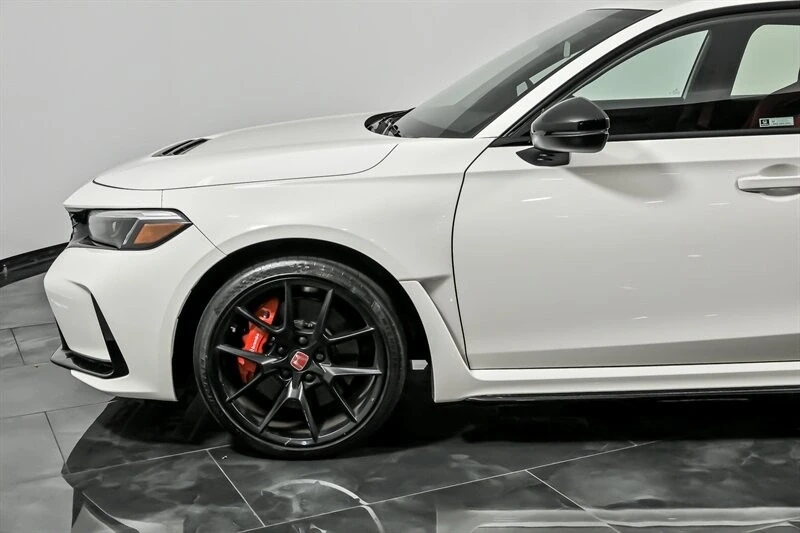 2023 Honda FL5 Civic Type R - Image 6 of 21