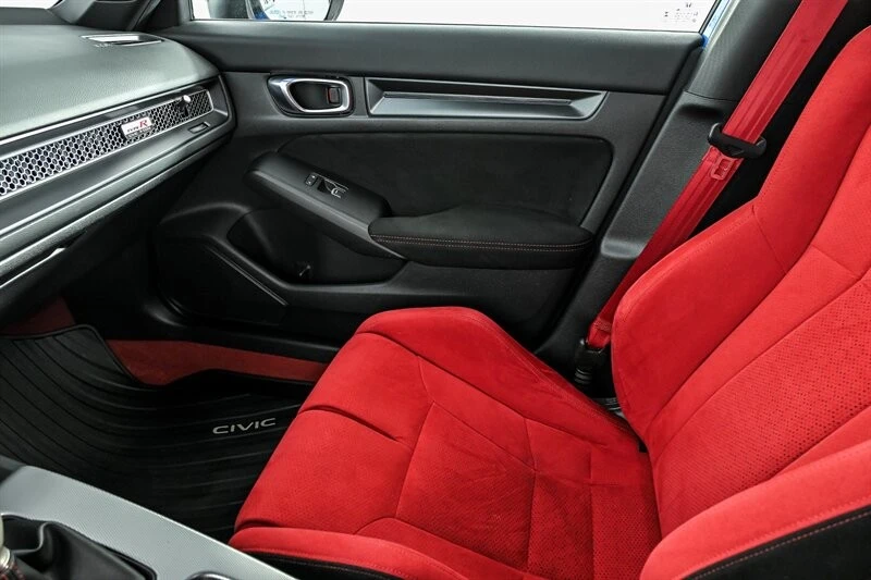 2023 Honda FL5 Civic Type R - Image 31 of 31