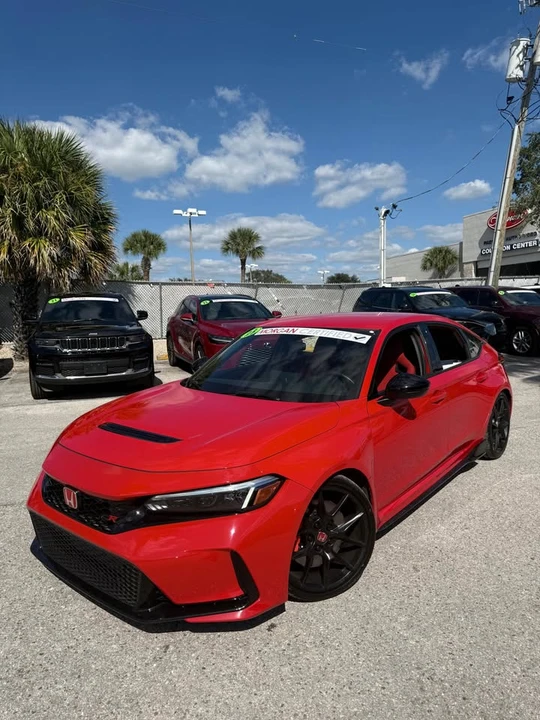 2023 Honda FL5 Civic Type R - Image 1 of 7