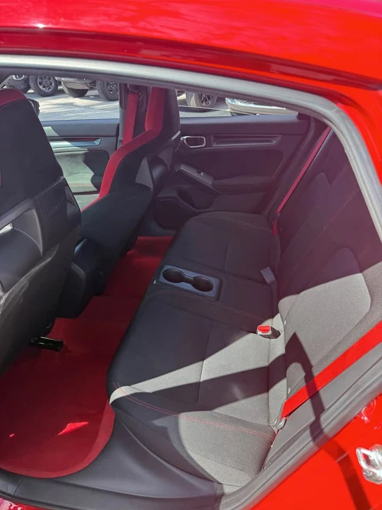 2023 Honda FL5 Civic Type R - Image 7 of 7