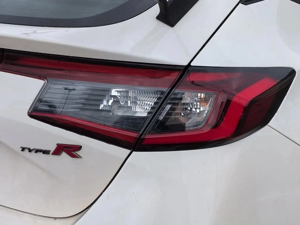 2023 Honda FL5 Civic Type R - Image 6 of 14