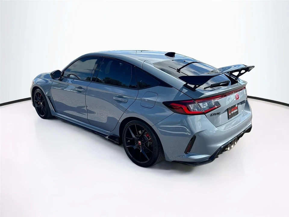2023 Honda FL5 Civic Type R - Image 5 of 21