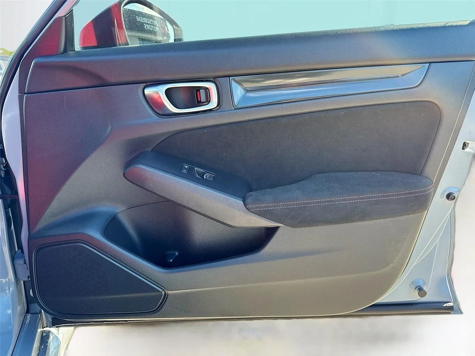 2023 Honda FL5 Civic Type R - Image 14 of 14