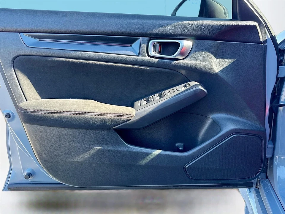 2023 Honda FL5 Civic Type R - Image 6 of 14