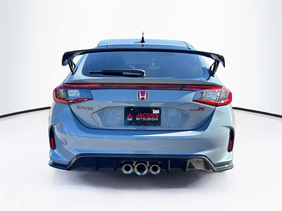 2023 Honda FL5 Civic Type R - Image 11 of 14