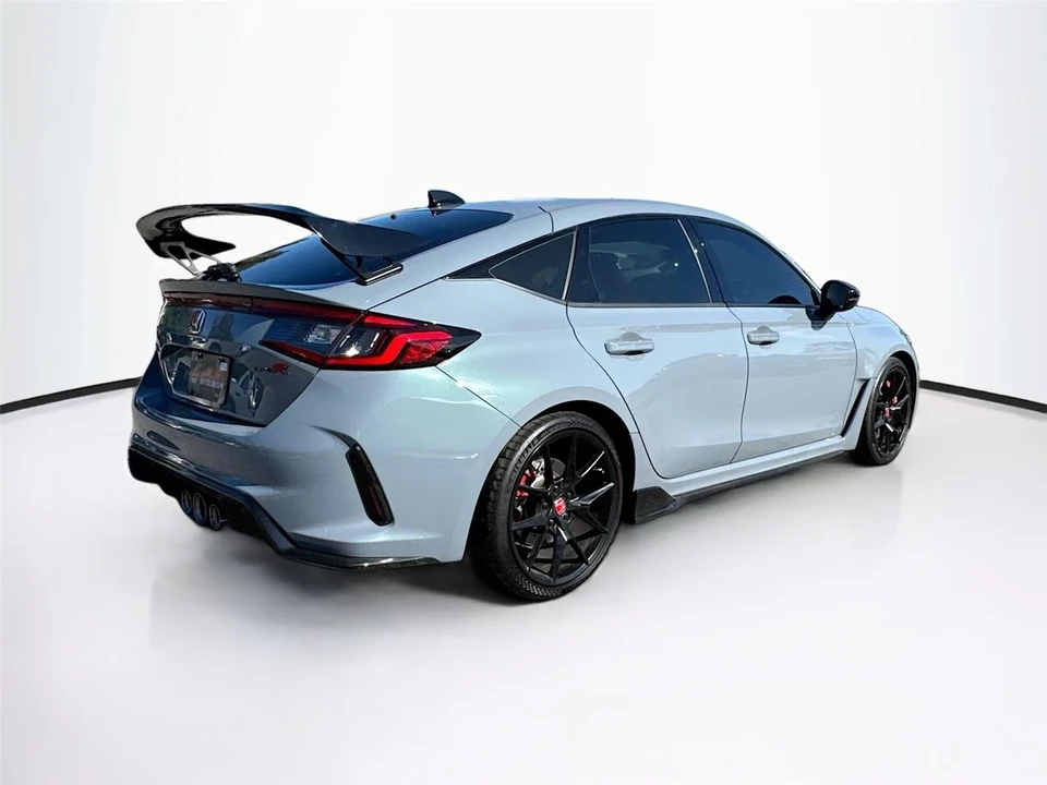 2023 Honda FL5 Civic Type R - Image 12 of 14