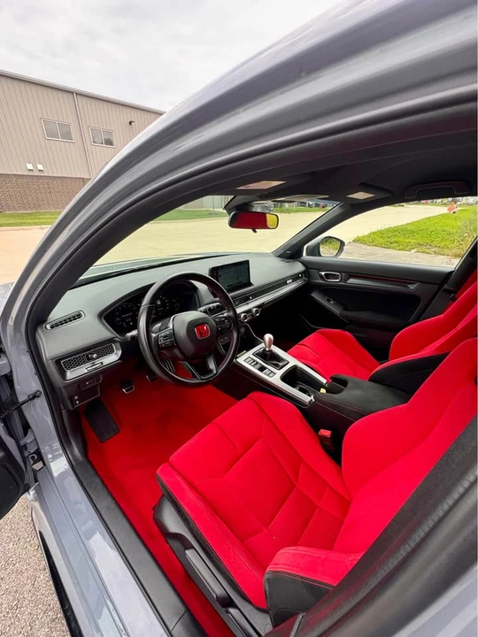 2023 Honda FL5 Civic Type R - Image 11 of 19