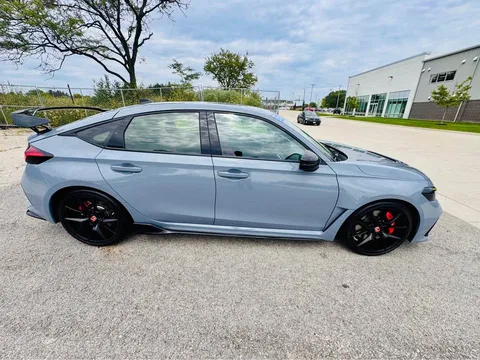 2023 Honda FL5 Civic Type R - Image 2 of 19
