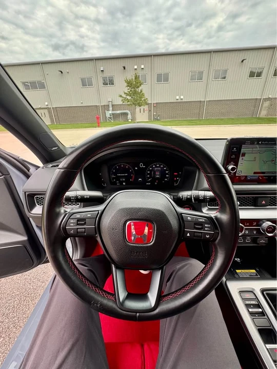 2023 Honda FL5 Civic Type R - Image 13 of 19