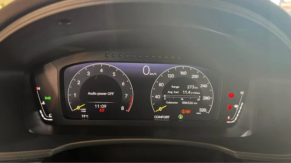 2023 Honda FL5 Civic Type R - Image 10 of 13