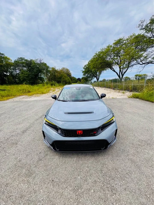 2023 Honda FL5 Civic Type R - Image 8 of 19