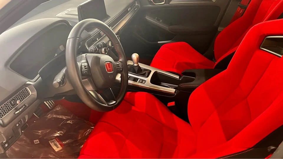 2023 Honda FL5 Civic Type R - Image 9 of 13