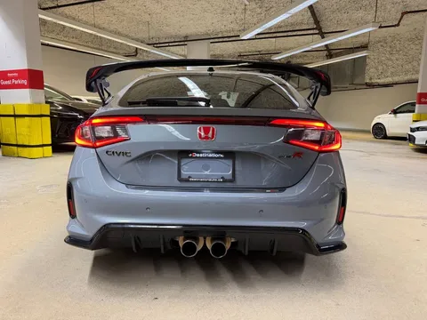 2023 Honda FL5 Civic Type R - Image 2 of 14