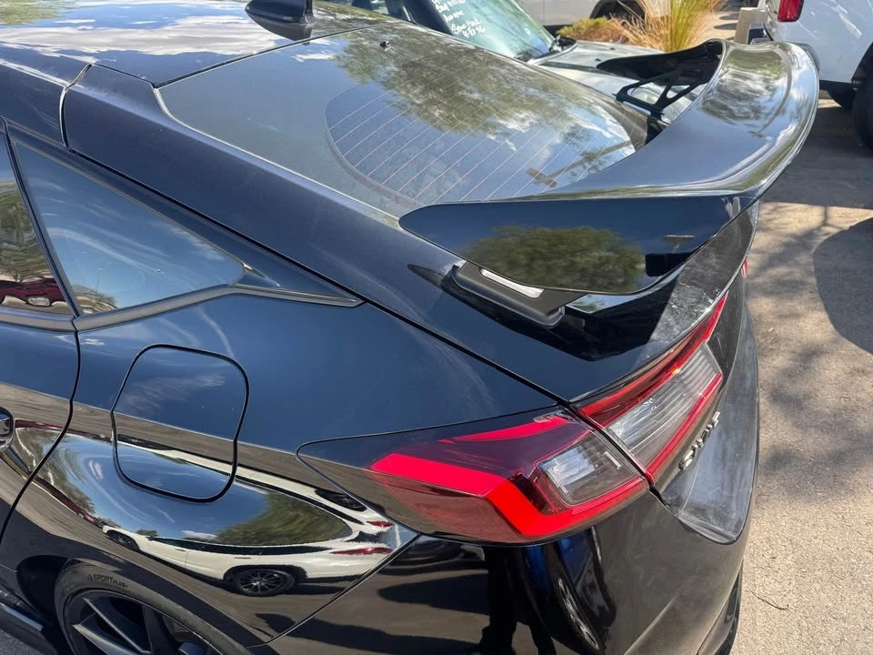 2023 Honda FL5 Civic Type R - Image 8 of 11