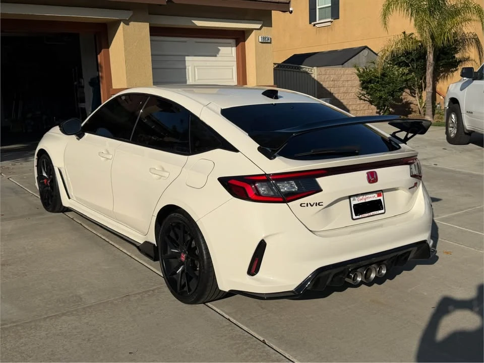 2023 Honda FL5 Civic Type R - Image 4 of 11