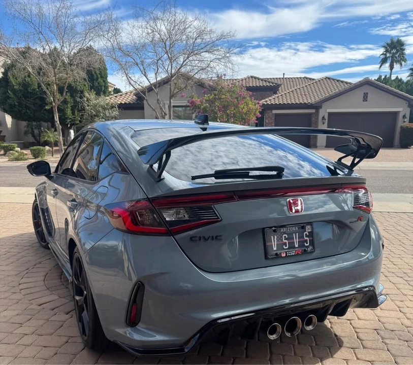 2023 Honda FL5 Civic Type R - Image 2 of 17